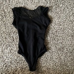 Suffolk cap sleeve leotard